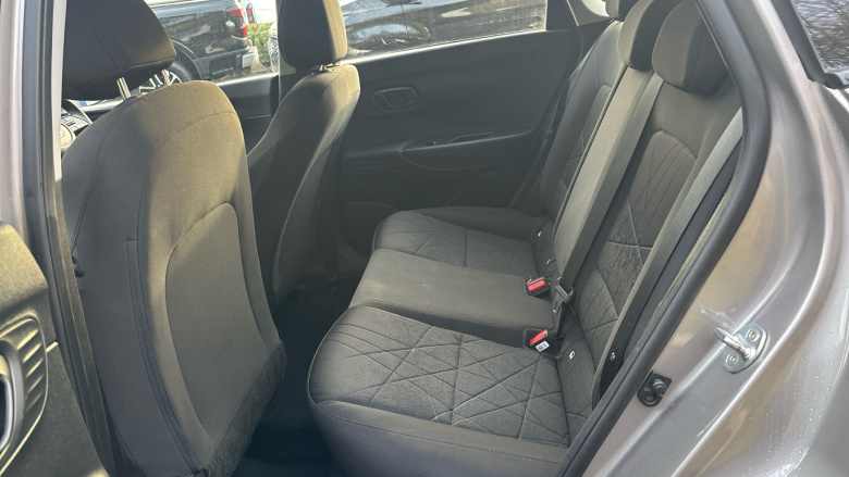 Hyundai BAYON 1.0 TGDi 48V MHEV SE Connect 5dr Petrol Hatchback